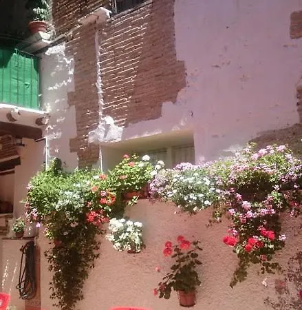 بيت ضيافة El Centro ويسكا